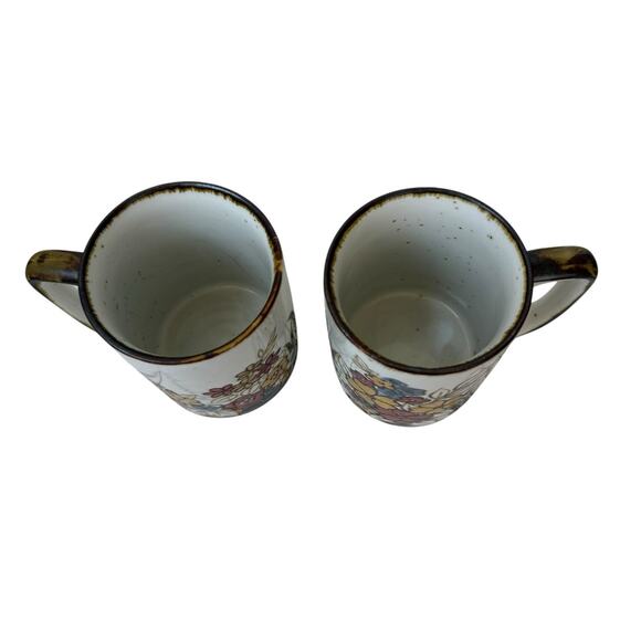 Vintage Mug Set Of 2 Coffee Mugs Set Vintage Floral 70s Japan - Picture 4 of 10